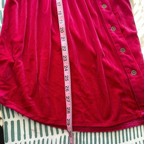 Umgee Women’s Velvet Tunic Button Down Peplum Top in Raspberry Size S - Picture 11 of 12